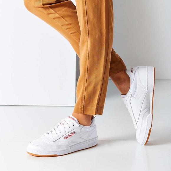 reebok club memt sneaker - women's